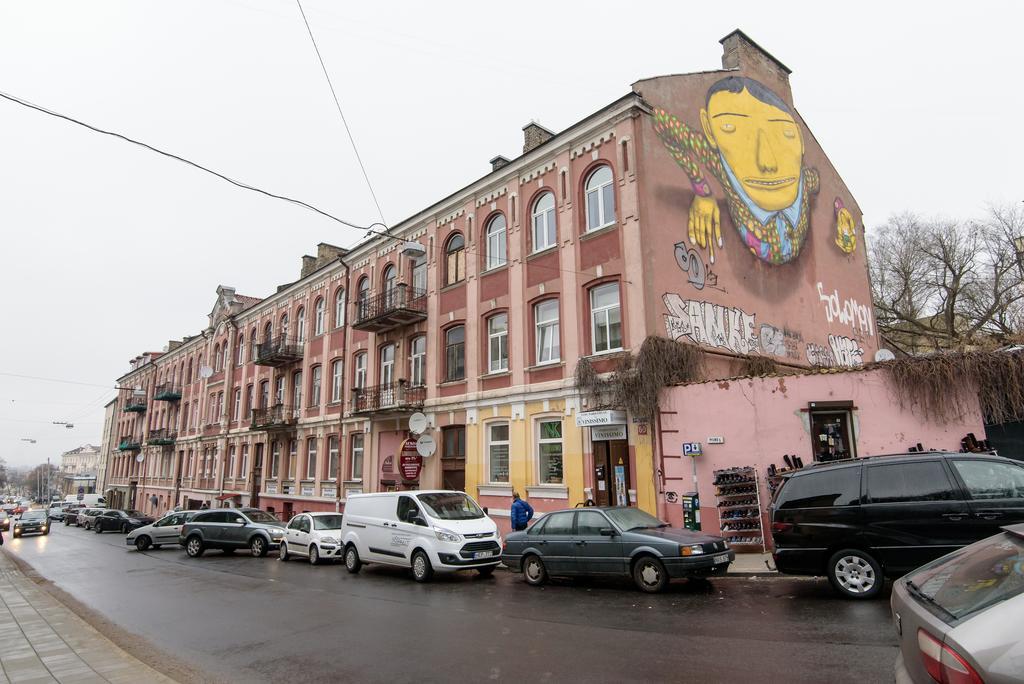 Апартаменты Vilnius Old Town Happiness Экстерьер фото